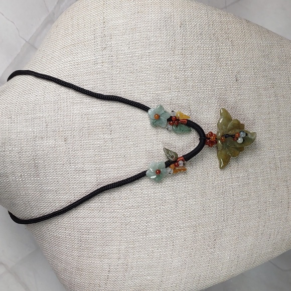 Artisan Crafted Jade Flowers Adjustable Cord Necklace - Picture 1 of 6
